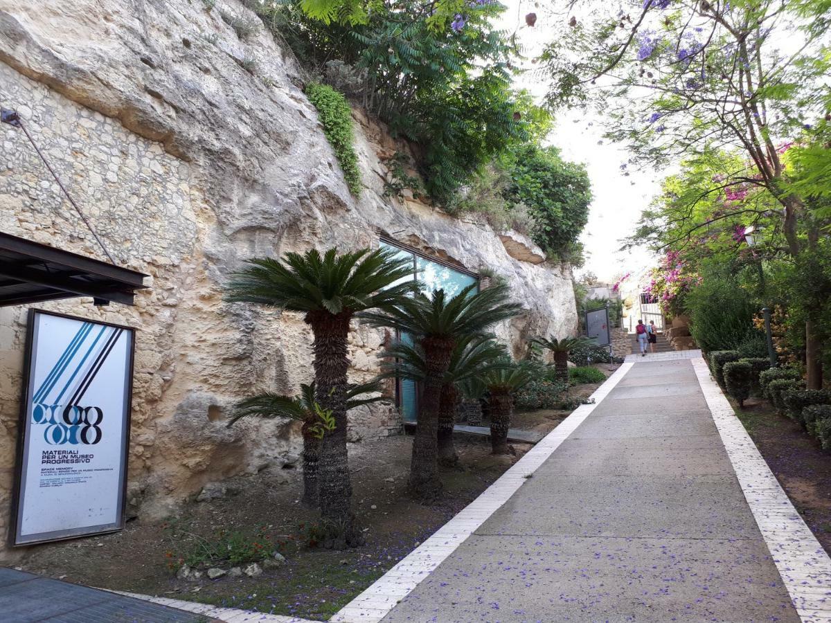 Mari Pintau Hotell Cagliari Eksteriør bilde